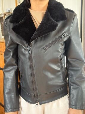 Classic Black Real Shearling Collar Leather Jacket - Women
